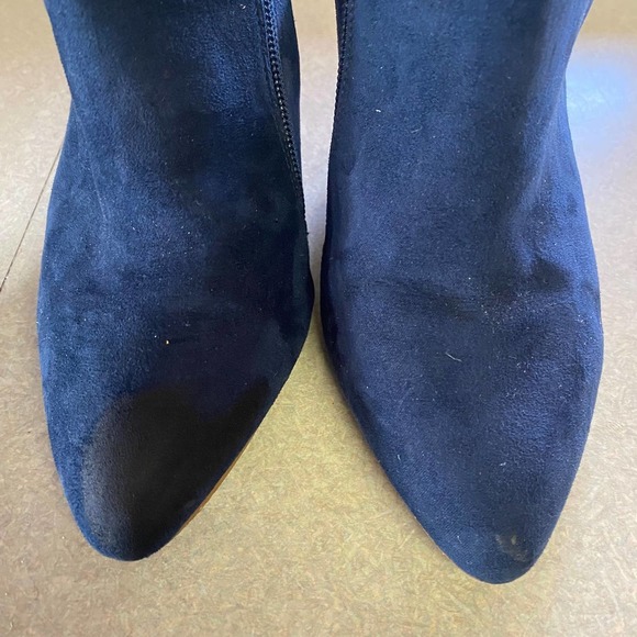 Charles by Charles David Navy Blue Wedge Dark Academia Wedding Pointed Toe Heels - Picture 2 of 11